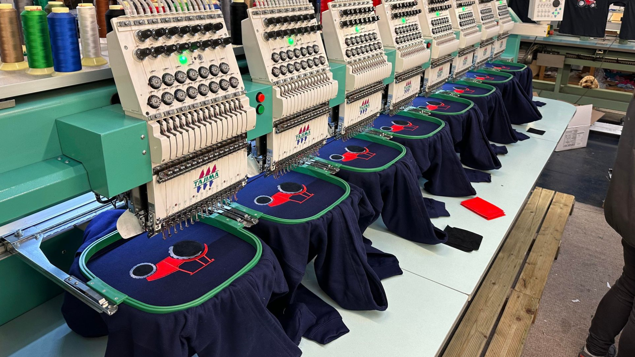 embroidery on machine